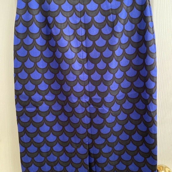 Halogen Nordstrom Fish Scale Scallop Cobalt Blue Black Pencil Skirt Size 2 NEW - Picture 2 of 4